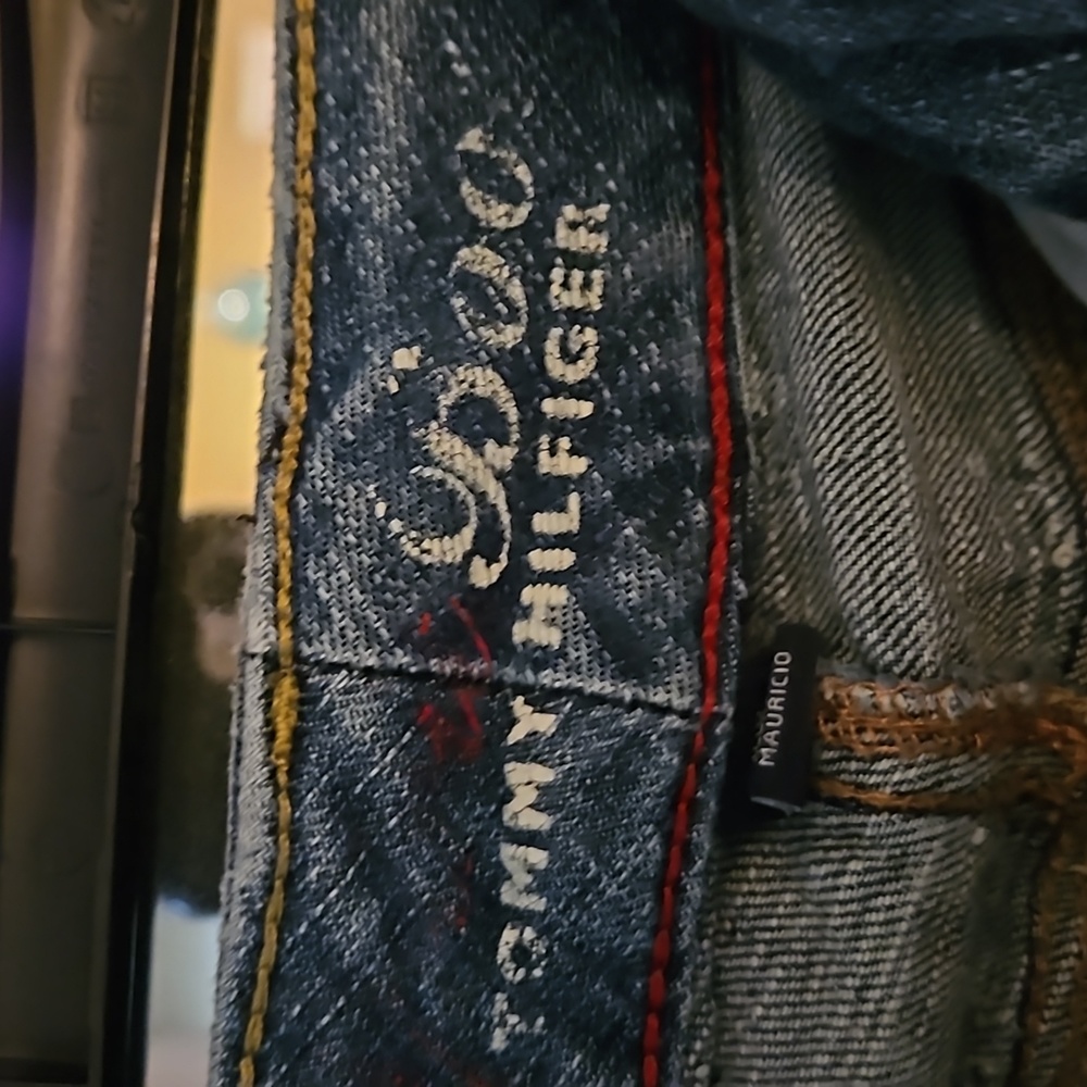 Jeans - Picture 3 of 4